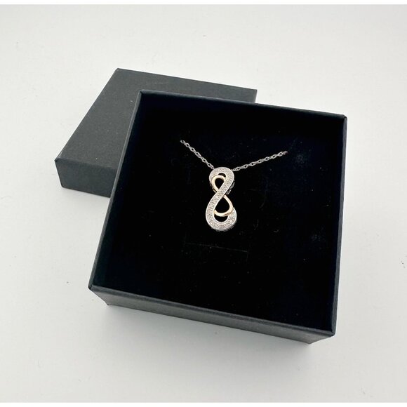 Beautiful INFINITY Necklace - 14kt Gold & Sterling Silver with Natural Diamonds - Picture 11 of 11